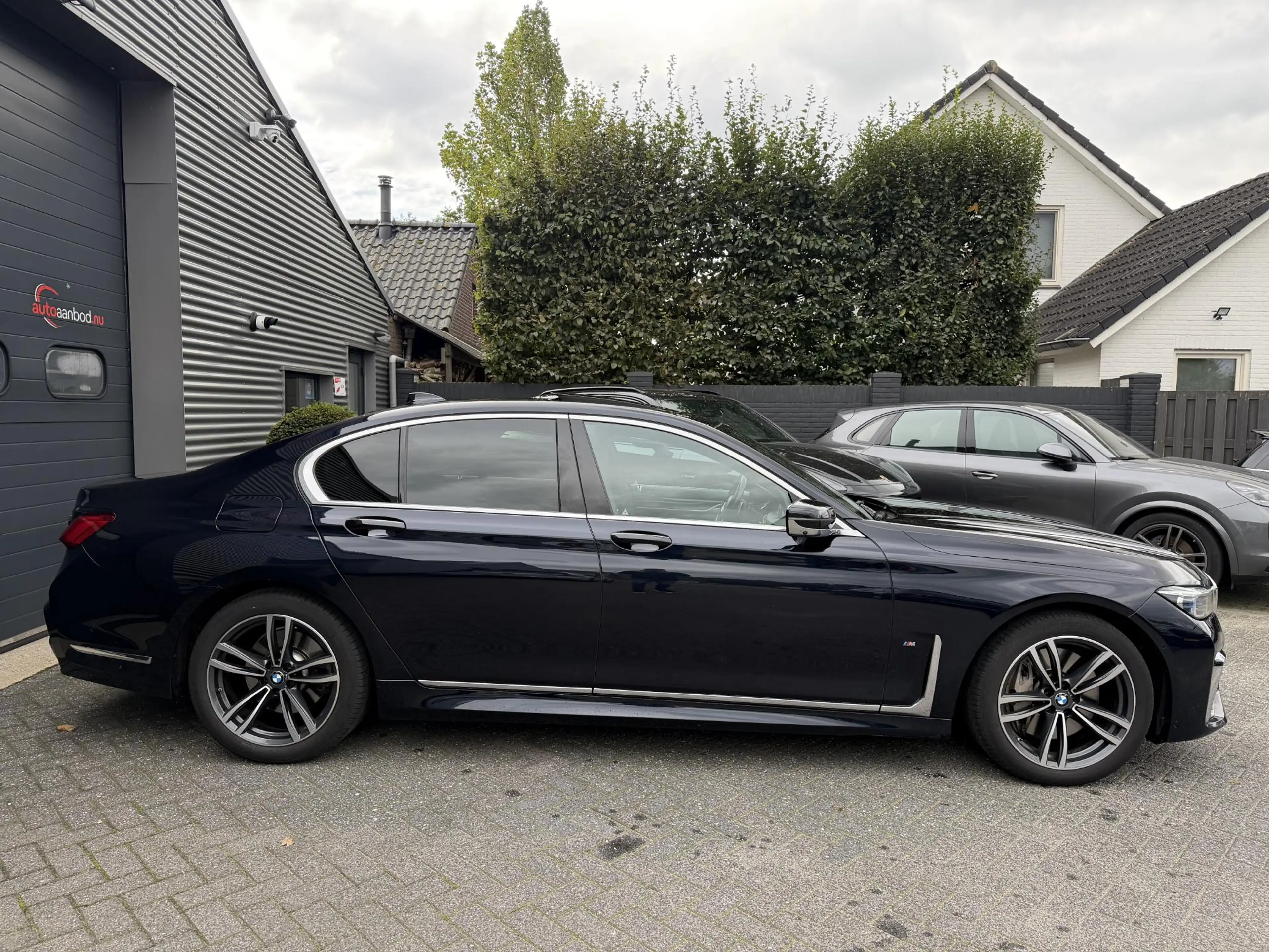 BMW 745 7-serie 745e High Executive M-Sport | Panoramadak — photo 4