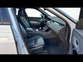 Land Rover Range Rover Velar 2.0d i4 mhev R-Dynamic S 4wd 204cv auto Bianco - thumbnail 3