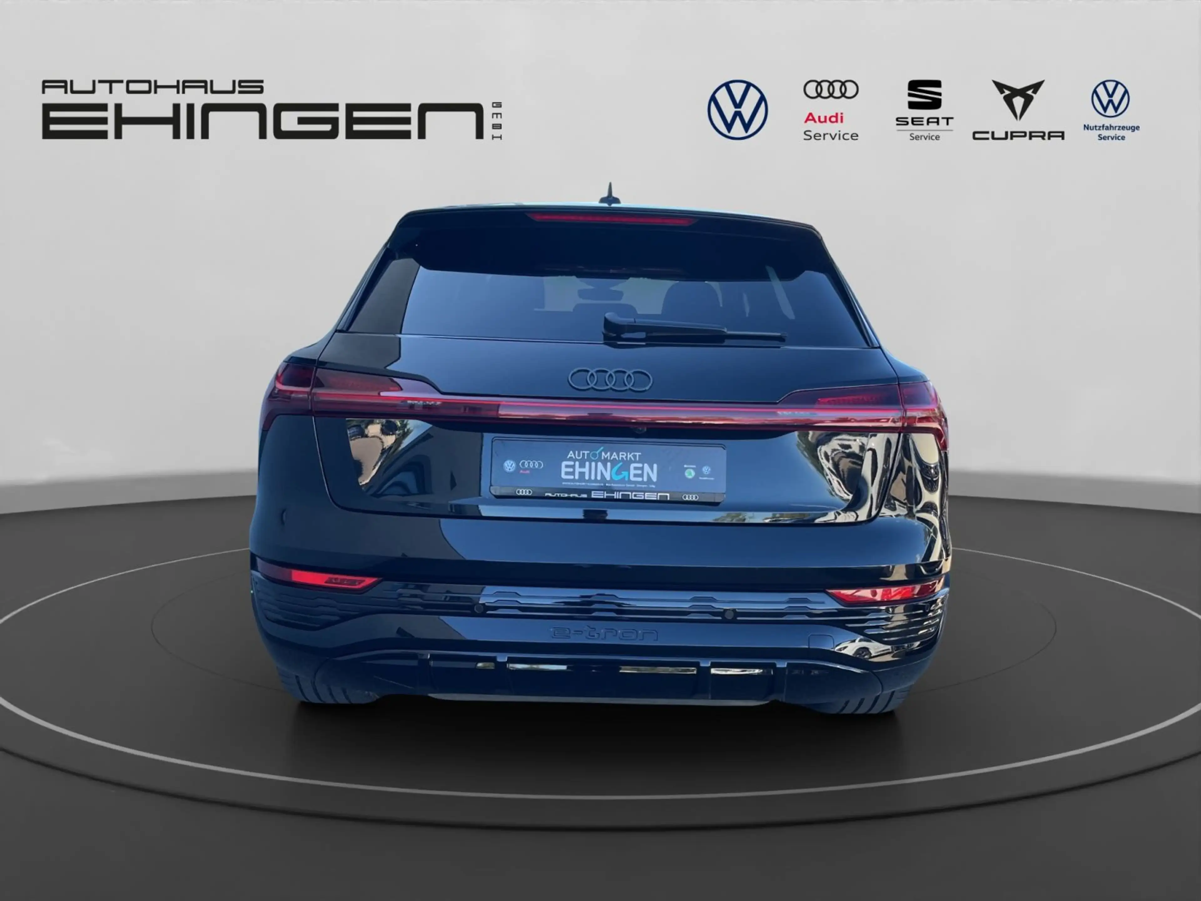 Audi Q8 e-tron S Line AHK+Matrix+ACC+Navi+Kamera+Lede — photo 8