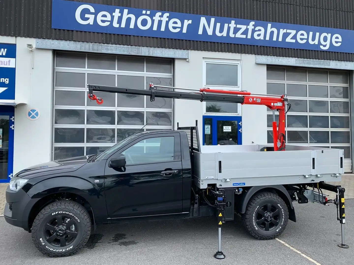 Isuzu D-Max Single Cab 4x4 L + Kran +Pritsche+ Schwarz - 2