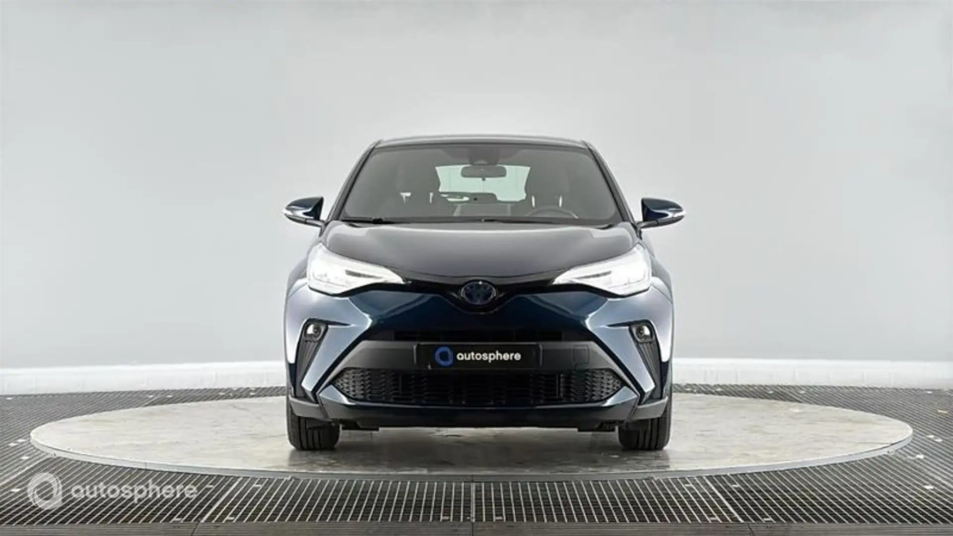 Toyota C-HR 122h Dynamic 2WD E-CVT MY22 - 2