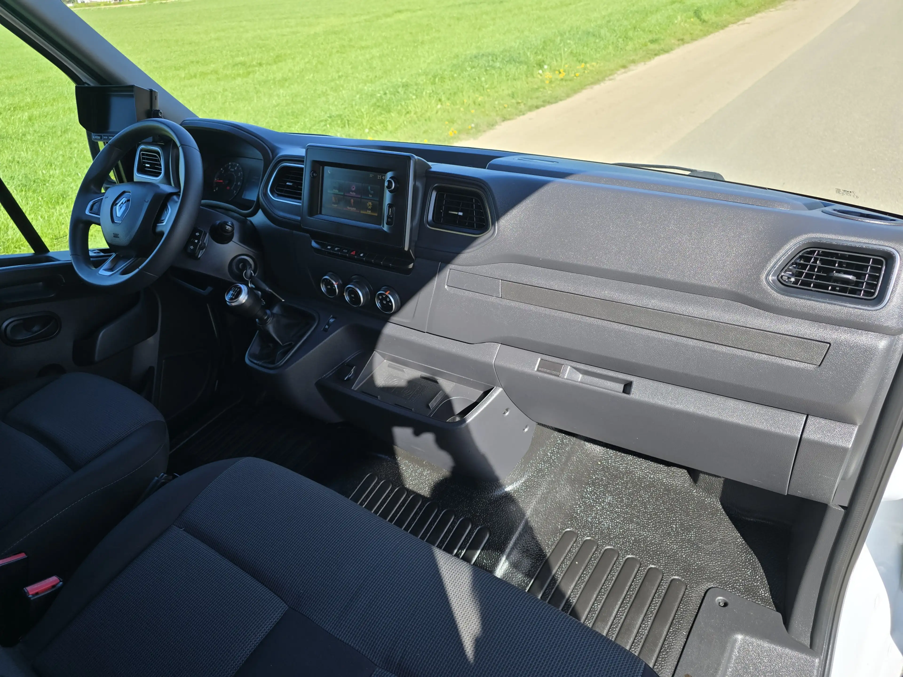 Renault Master T35 2.3 dCi 145 L3 Lowliner - 145 Pk - Euro 6 - Ai — photo 13