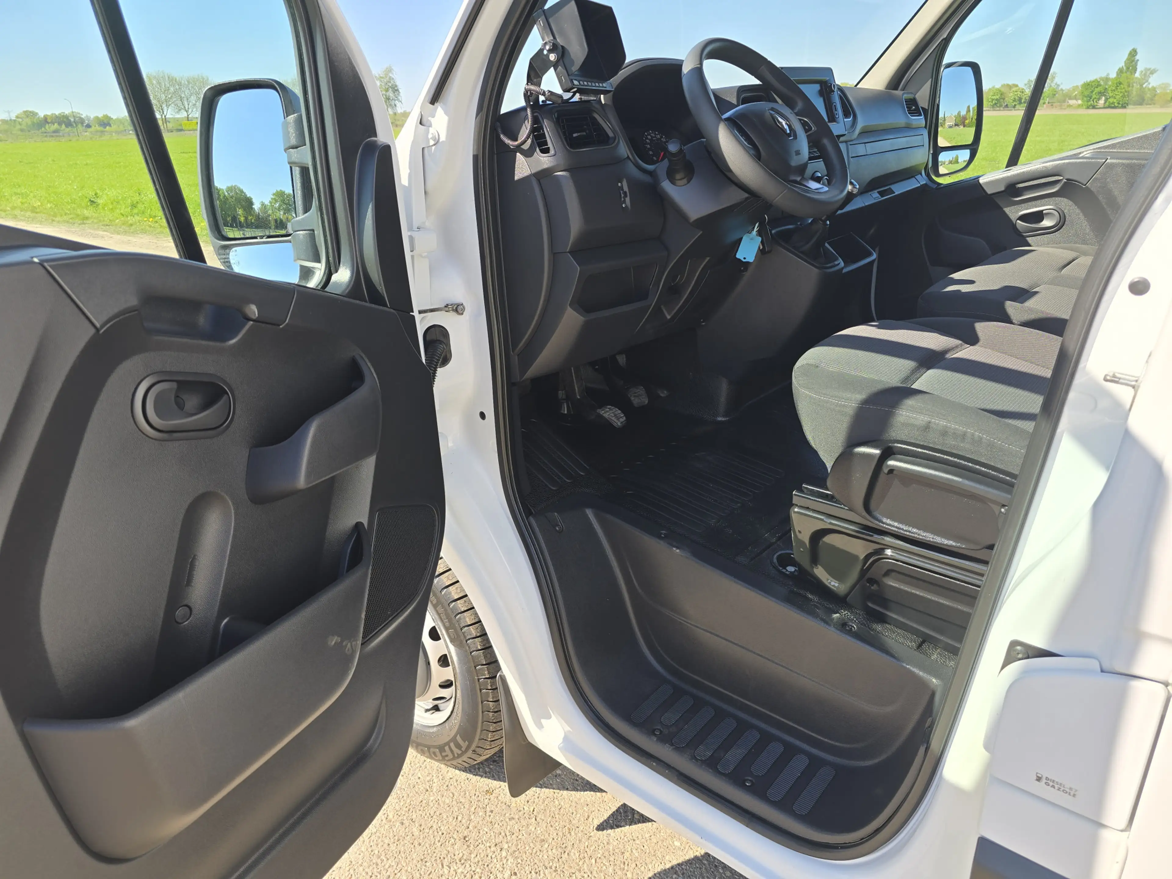 Renault Master T35 2.3 dCi 145 L3 Lowliner - 145 Pk - Euro 6 - Ai — photo 18