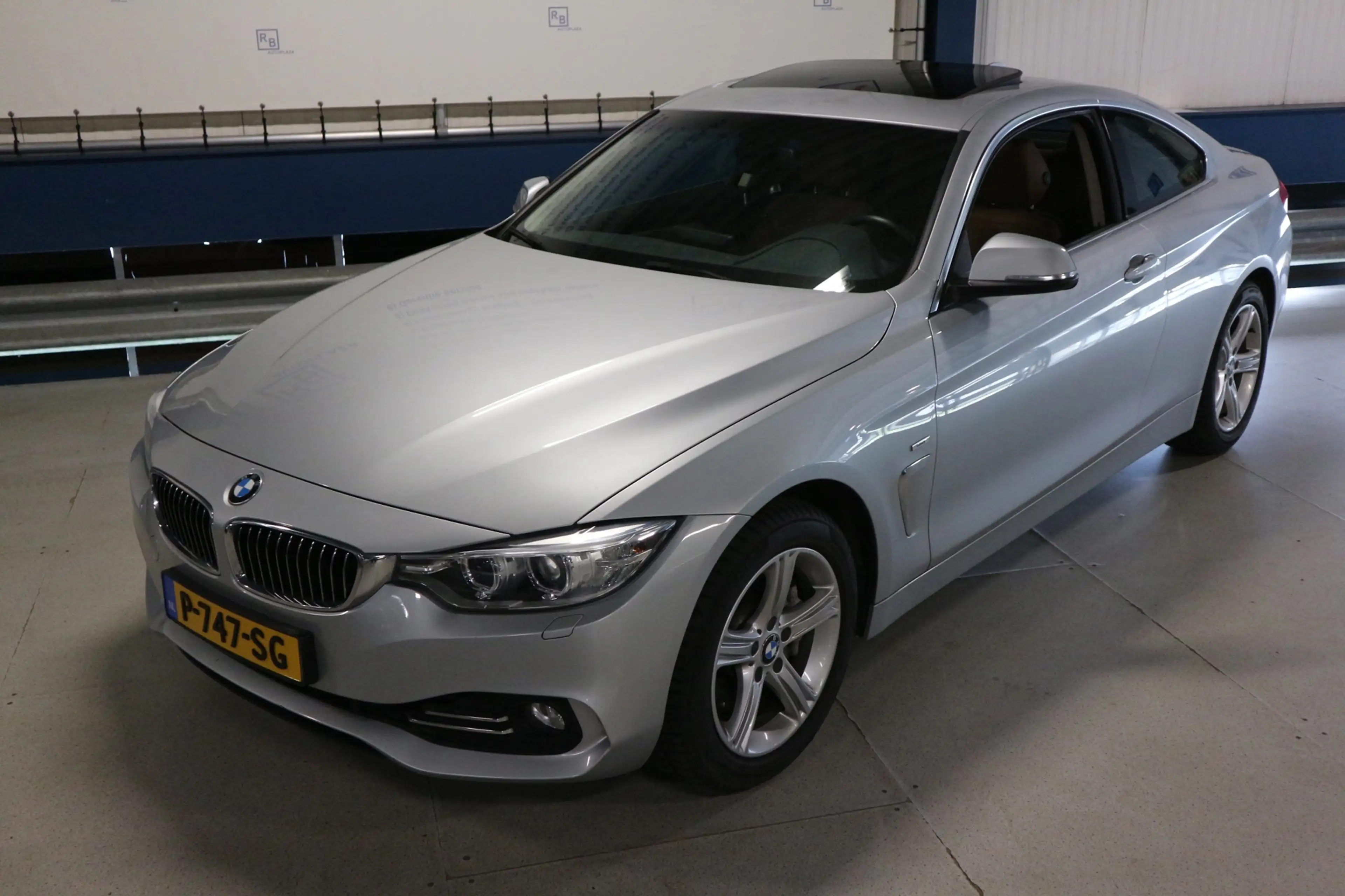 BMW 435 4-serie Coupé 435i xDrive High Executive / S-DAK - — photo 6