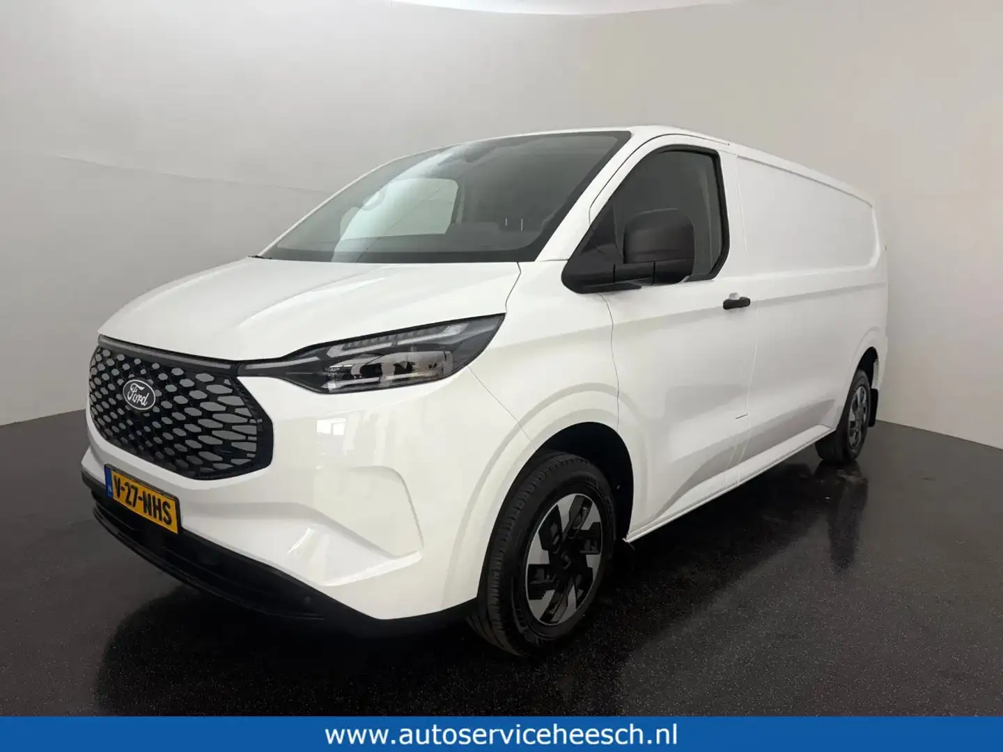 Ford Transit Custom E-Transit 340 L2H1 65kWh l AIRCO l CARPLAY l CAMER Wit - 1