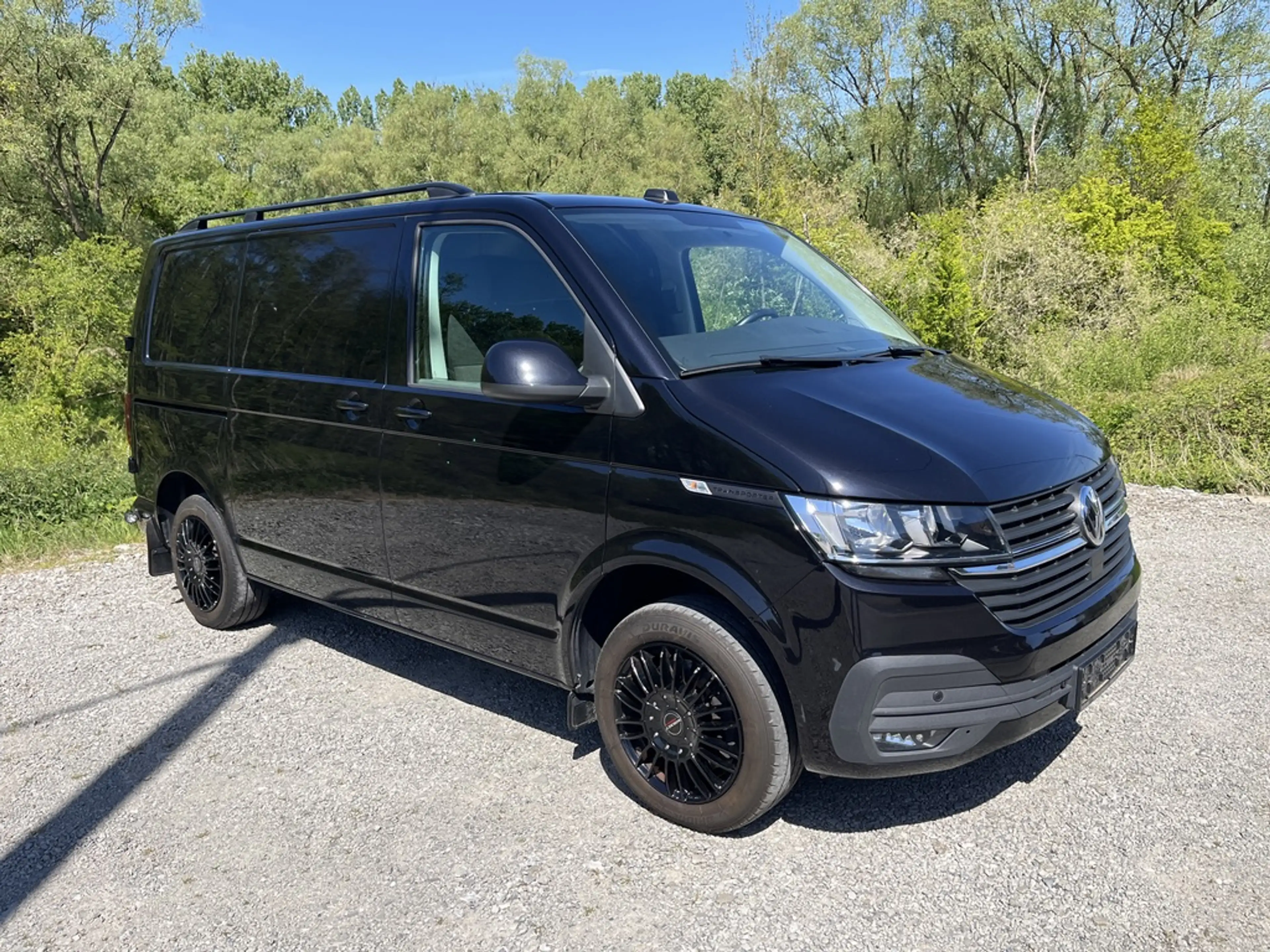 Volkswagen T6.1 Transporter DSG 204PK 2023 36.163€ ex btw BLACK EDITION — photo 7