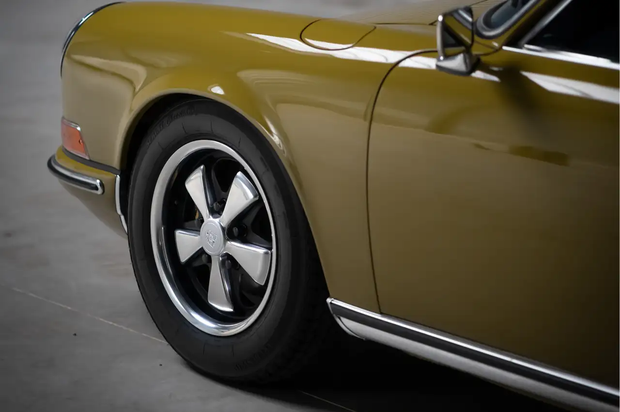 Porsche 911 2.4 T Coupé Fully restored 2021 - NEW condition, foto 9