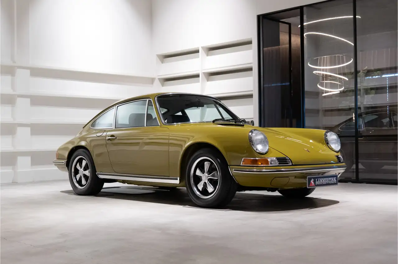 Porsche 911 2.4 T Coupé Fully restored 2021 - NEW condition, foto 1
