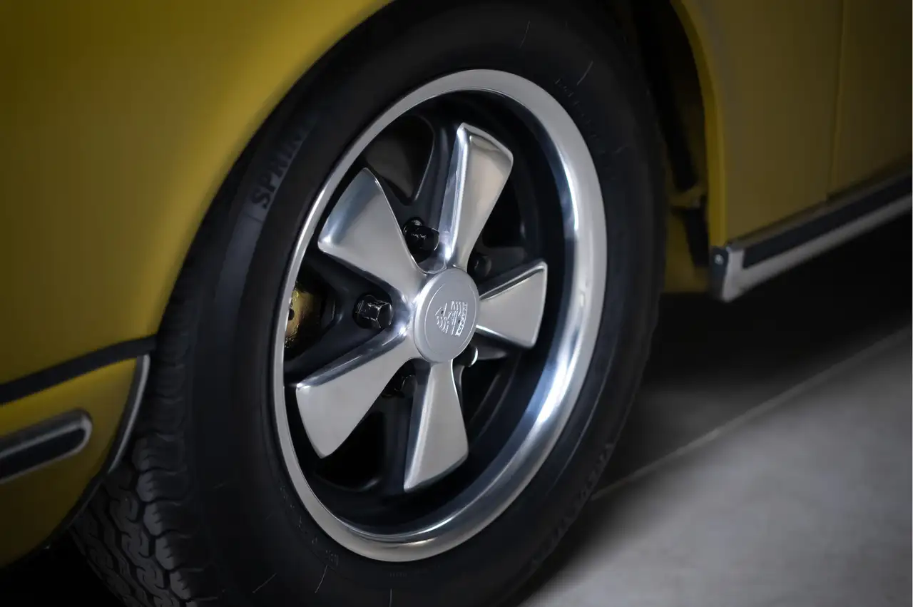 Porsche 911 2.4 T Coupé Fully restored 2021 - NEW condition, foto 8