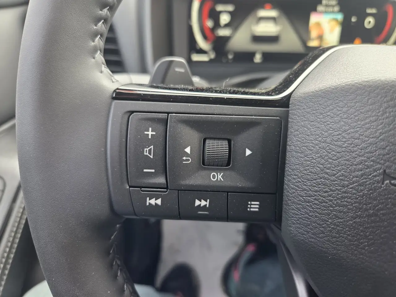 Nissan Rogue photo Nissan Rogue