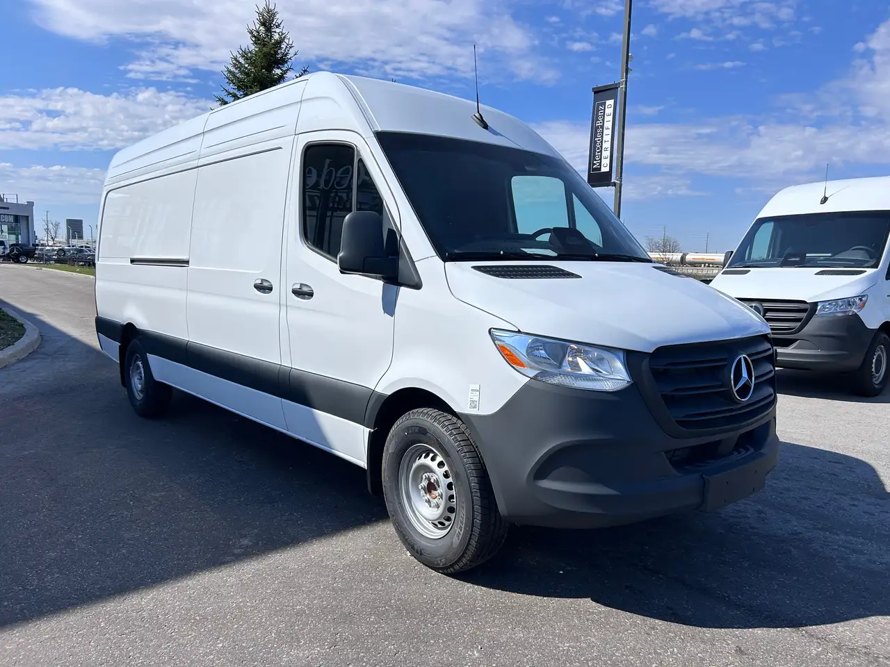 Mercedes-Benz Sprinter снимка Mercedes-Benz Sprinter