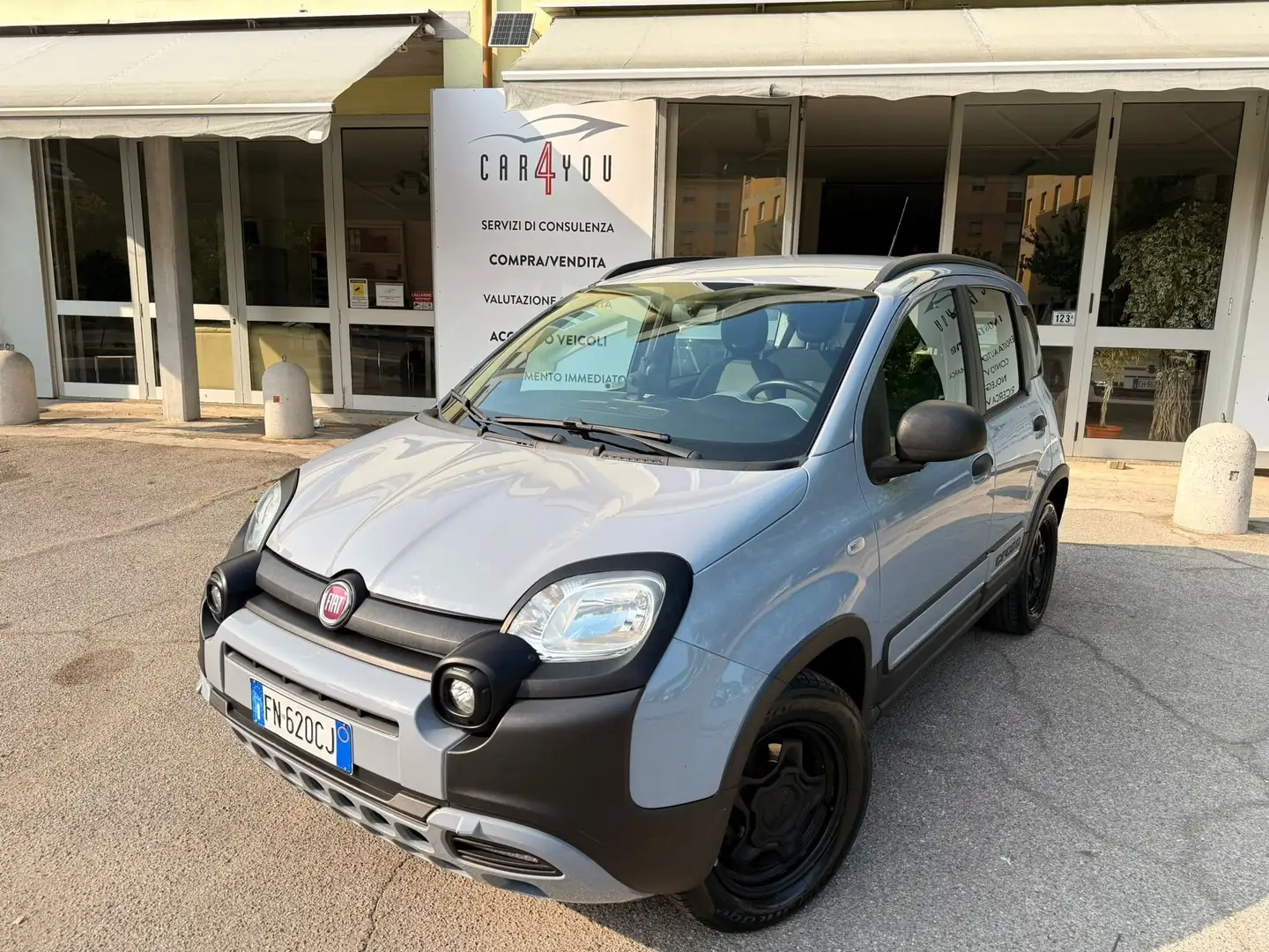 Fiat Panda Panda 1.2 City Cross s GPL 1 PROPRIETARIO! Gris - 1