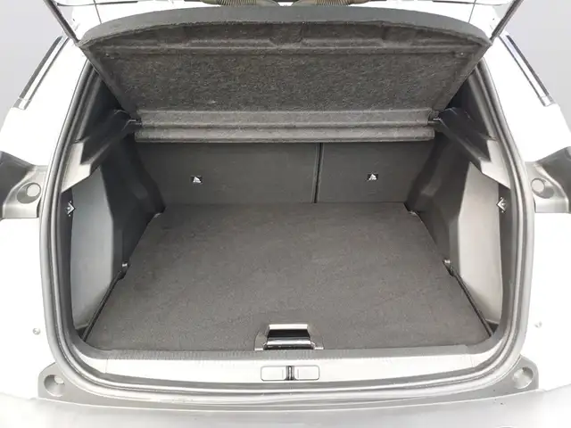 Peugeot 2008 view 7