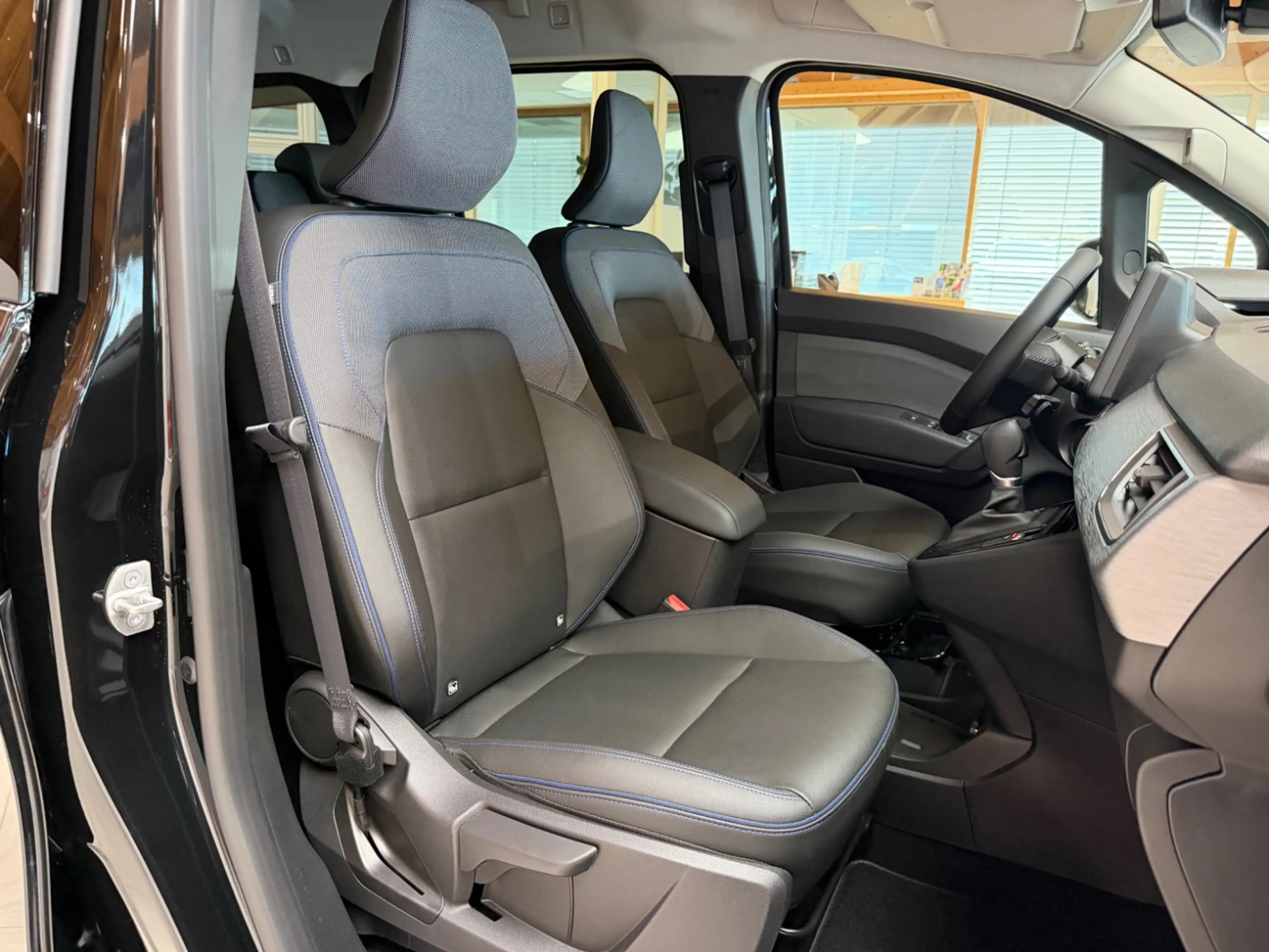 Nissan Townstar Kombi L2 TEKNA 7Sitze ACC+LED+Navi+SHZ — photo 14