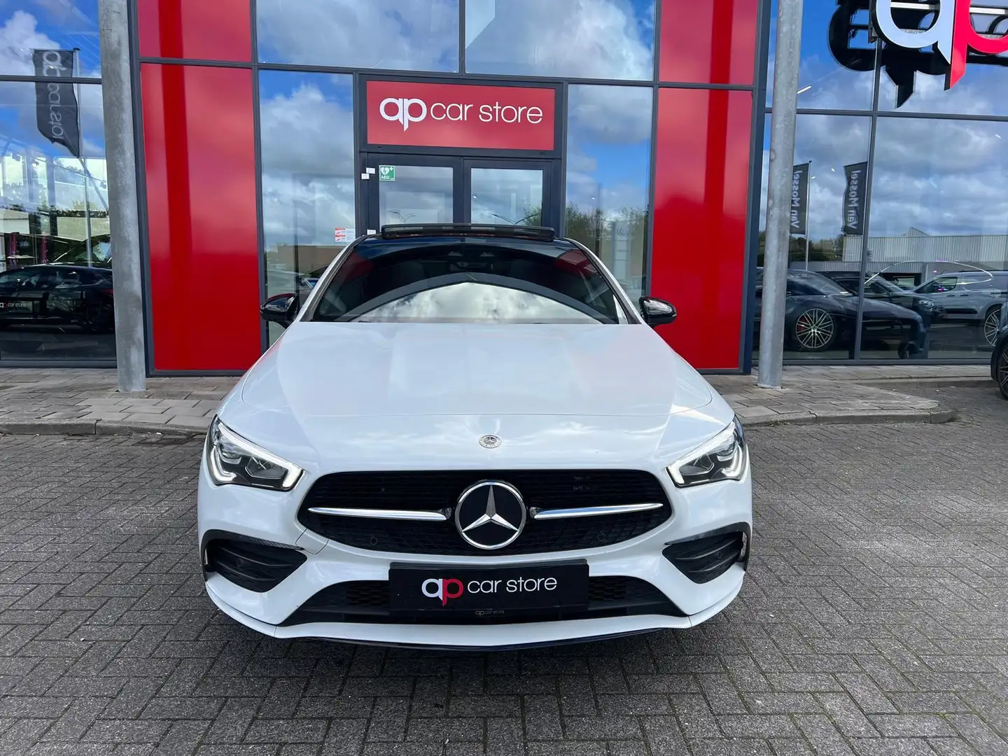 Mercedes-Benz CLA 250 e AMG/Panorama/Nightpakket Blanco - 2