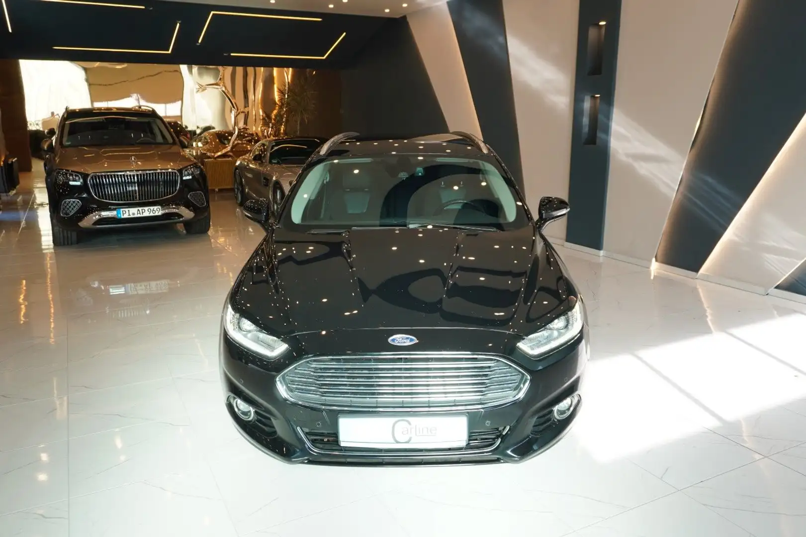 Ford Mondeo Titanium 2.0 TDCI+LED+KeyLess+Kamera+Lede Schwarz - 2