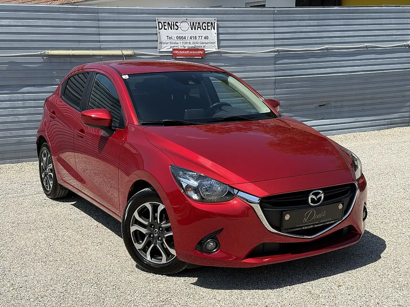 Mazda 2 Mazda2 G90 Takumi Rojo - 2