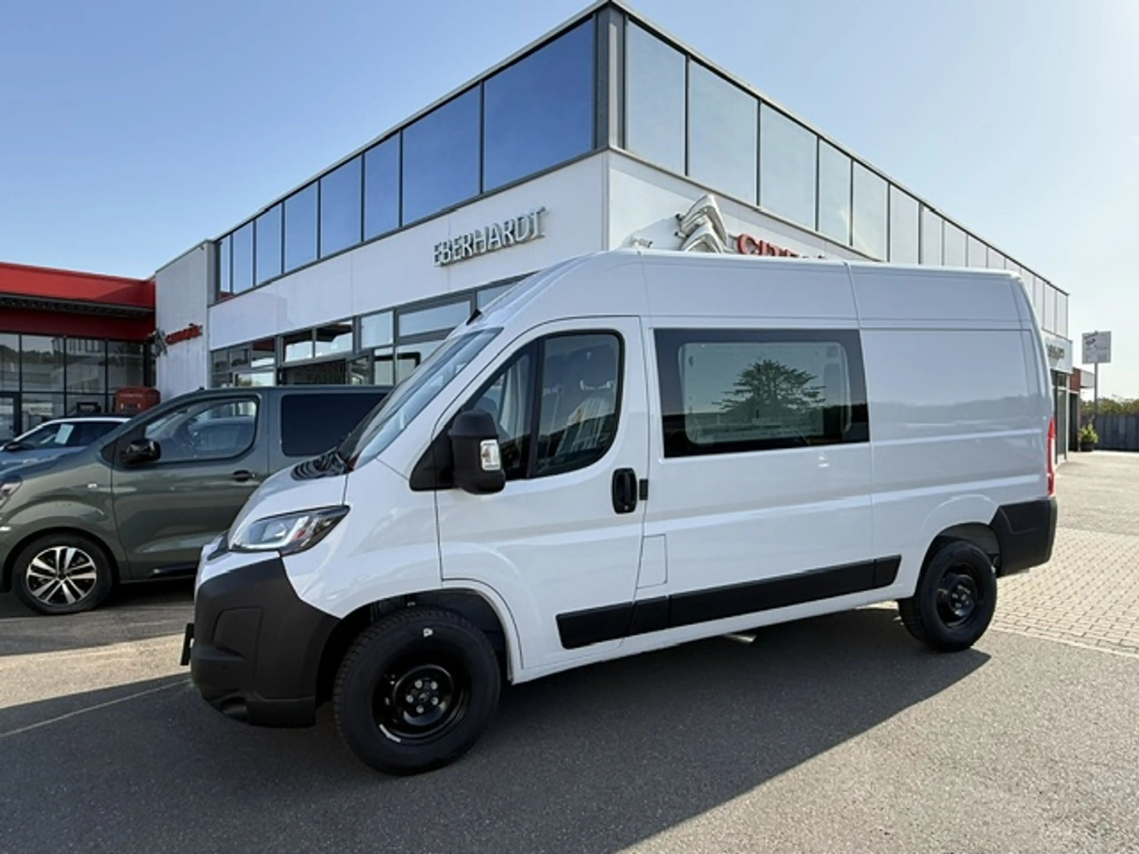 Citroen Jumper 35 L2H2 Blue HDi 140 — photo 3