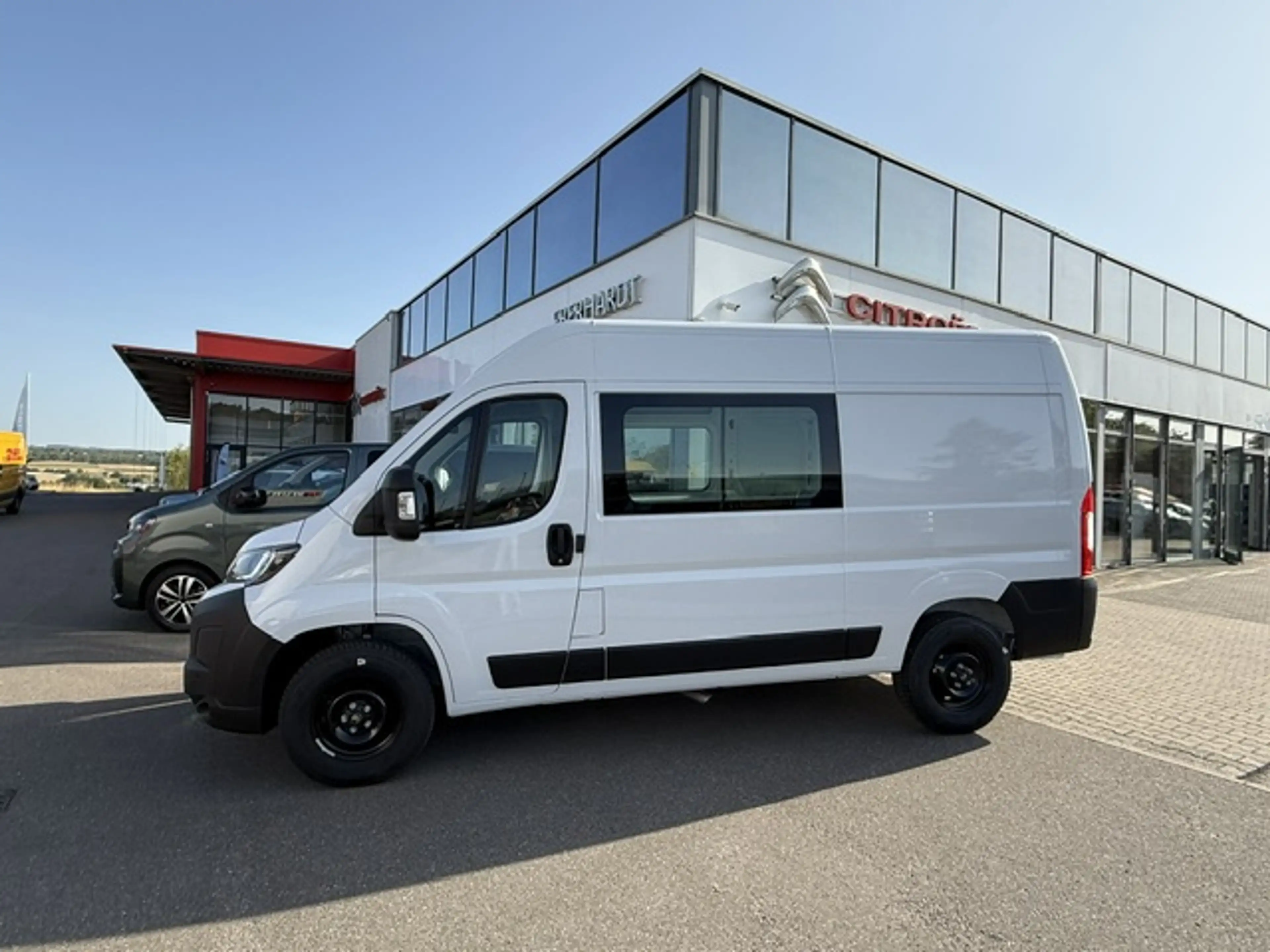 Citroen Jumper 35 L2H2 Blue HDi 140 — photo 2