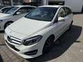 Mercedes-Benz B 180 Urban Sport Leder LED AHK Navi 17 Zoll P Weiß - thumbnail 4