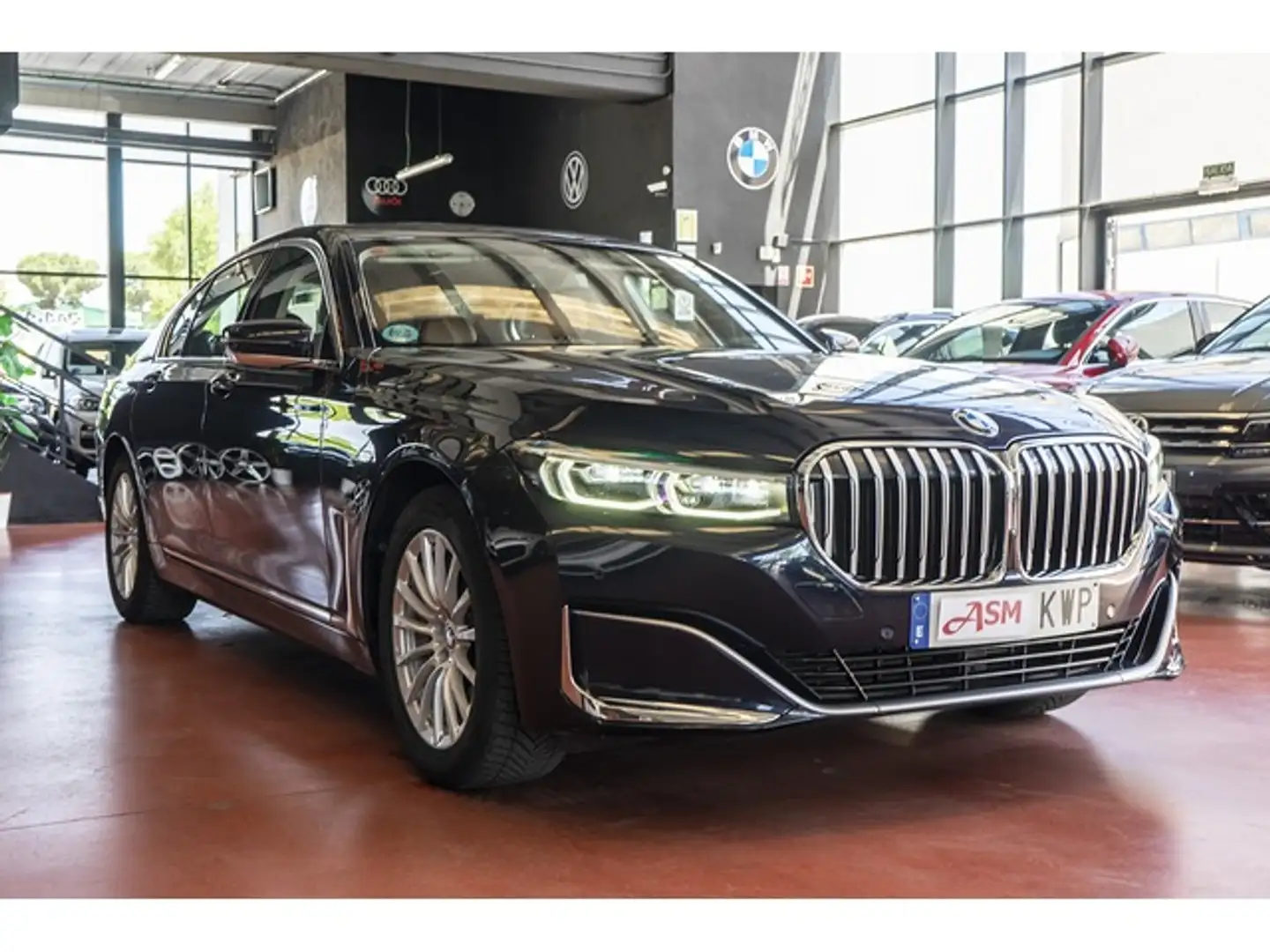 BMW 740 740dA xDrive Bleu - 2
