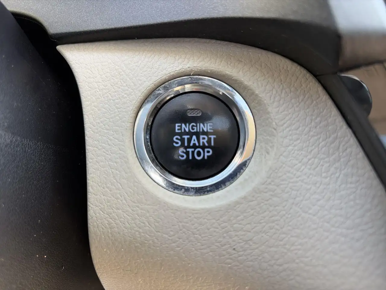 Toyota Sienna снимка Toyota Sienna