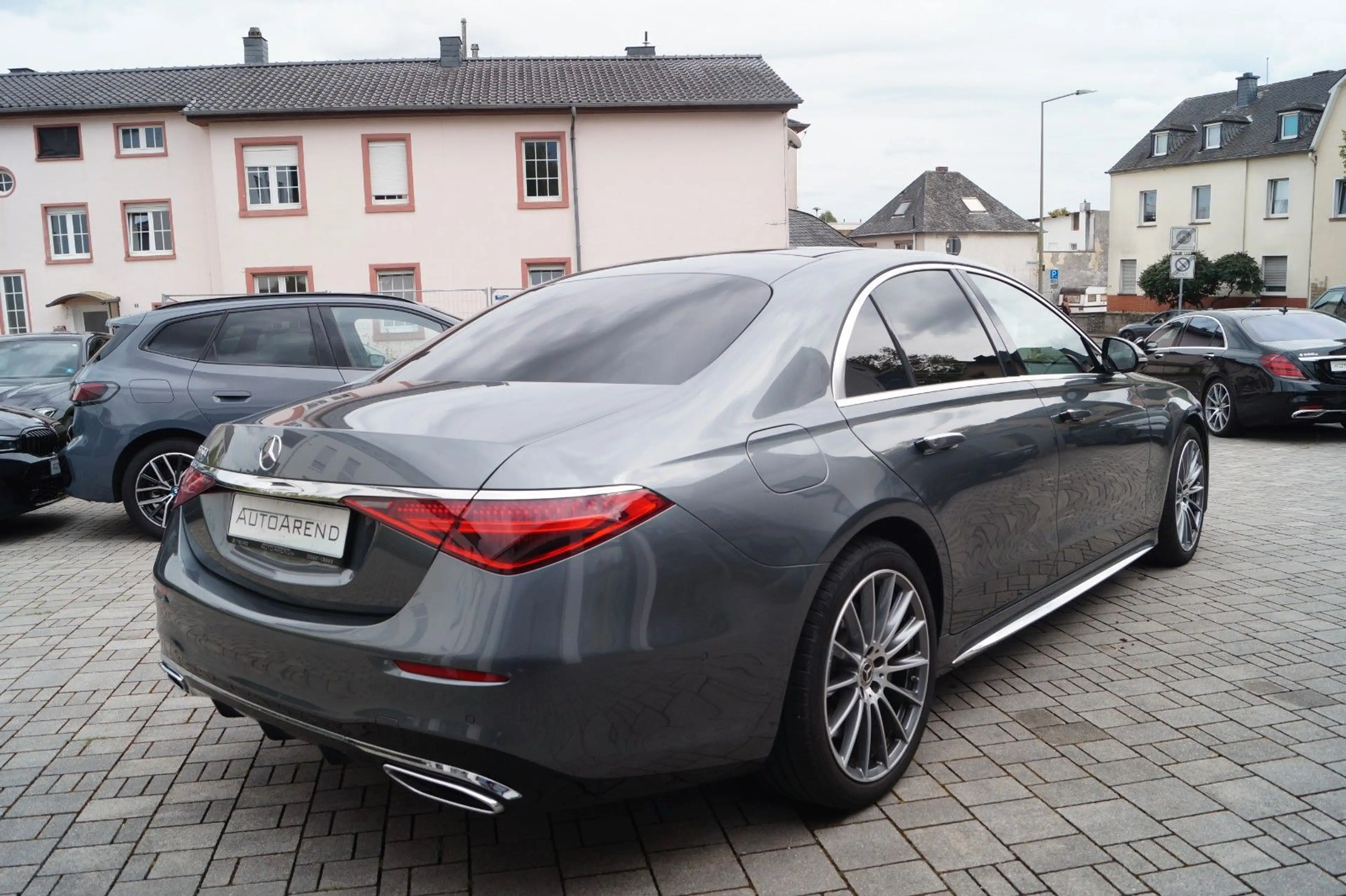 Mercedes-Benz S 350 d *AMG Line, Soft-Close, Massage, Pano* — photo 4
