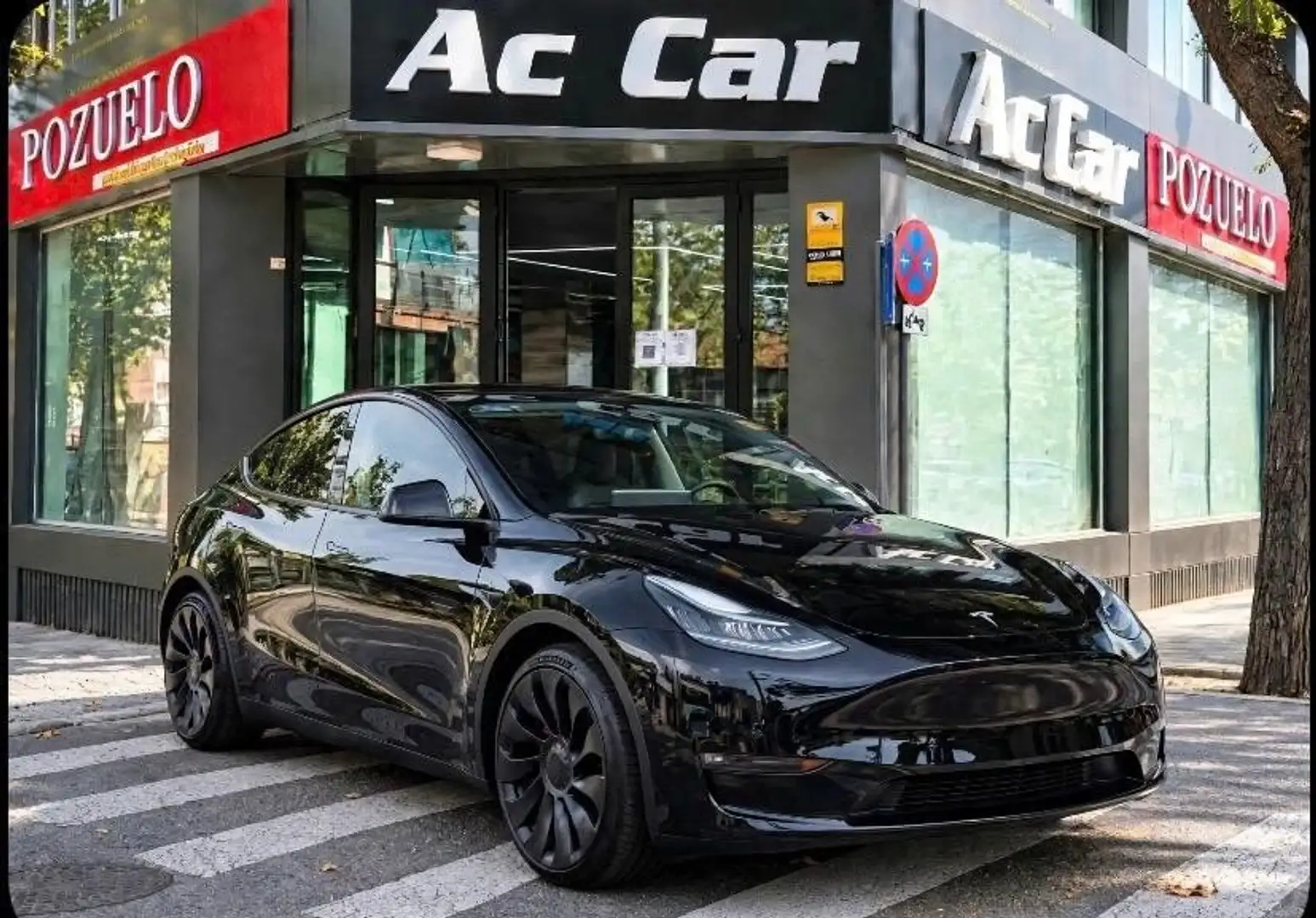 Tesla Model Y Performance 4WD Negro - 1