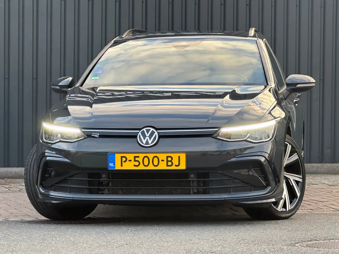Volkswagen Golf Variant 1.5 TSI R-Line Sfeerver/Virtual/18 inch Grijs - 2
