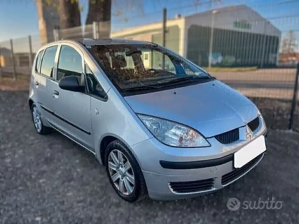 Mitsubishi Colt