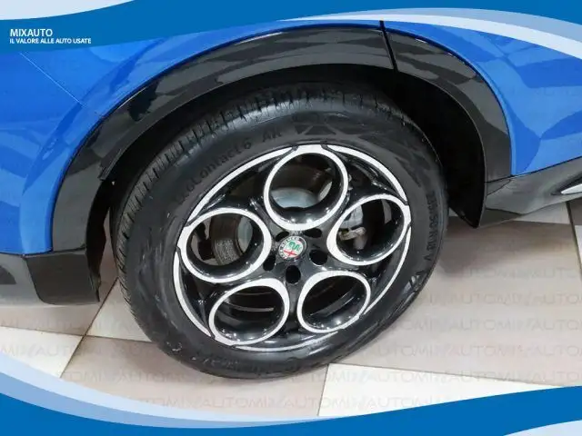 Alfa Romeo Tonale view 8