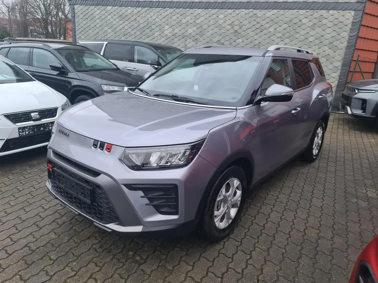 SsangYong Tivoli GRAND 1.5 TGDI QUARTZ+FACELIFT+5JGARANTIE Grijs - 2