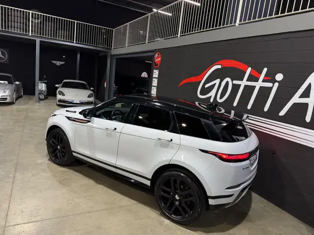 Land Rover Range Rover Evoque view 4