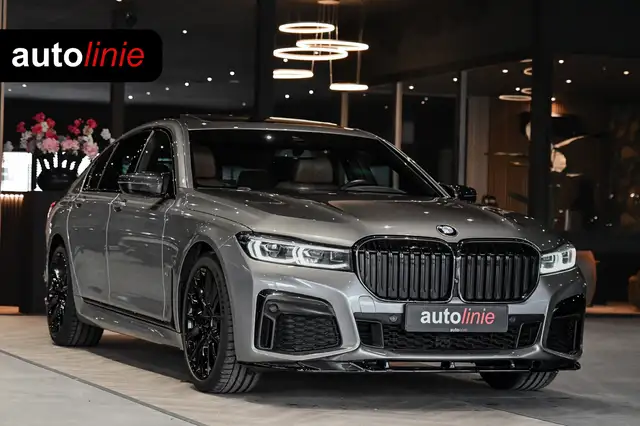 BMW 730 7-serie 730d M-Sport. Pano, Softclose, HUD, Luchtv