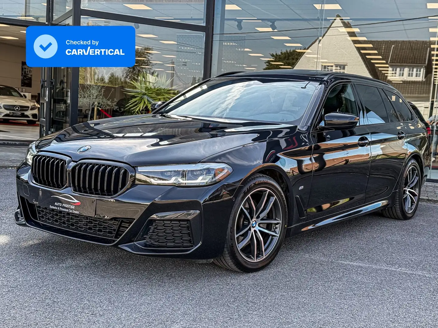 BMW 520 dAS Touring MHEV M-Sport Black Edition Noir - 1
