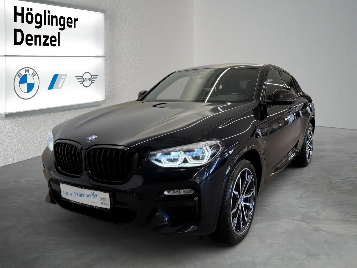 BMW X4 M40d Schwarz - 1