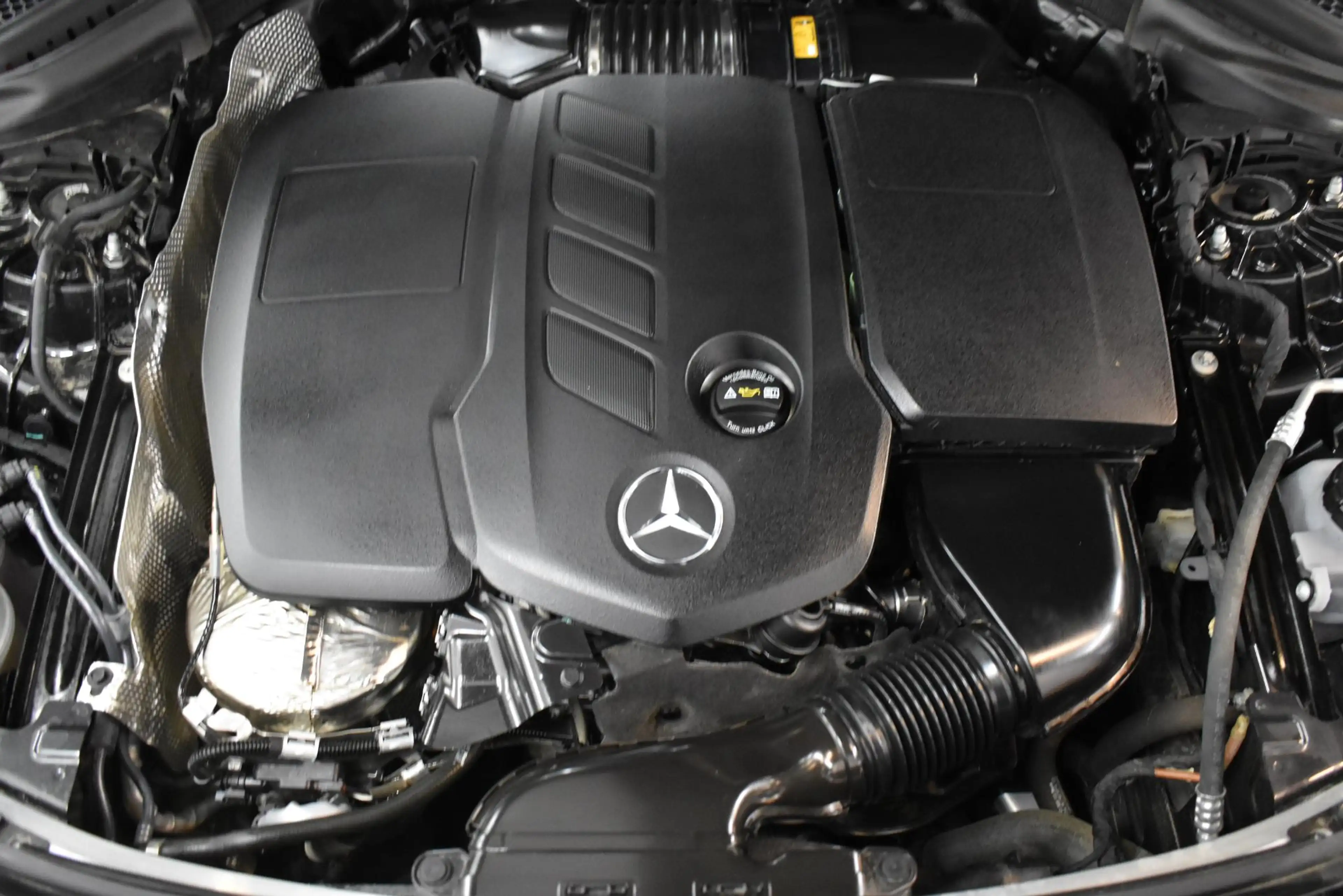 Mercedes-Benz GLC 220 Coupé GLC d 4MATIC Business Line — photo 12