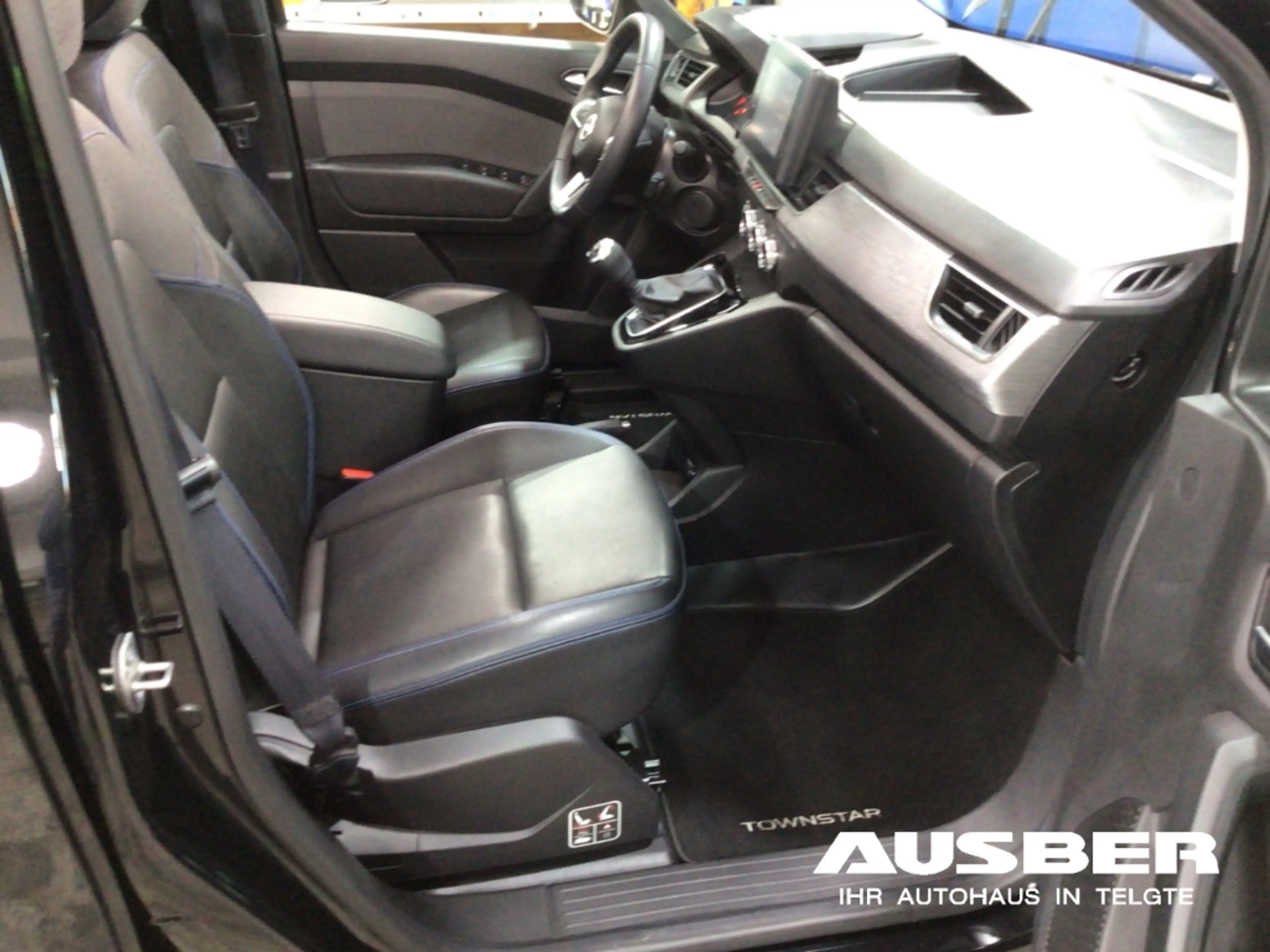 Nissan Townstar Kombi L1 N-Connecta Apple CarPlay Android Auto Kli — photo 15