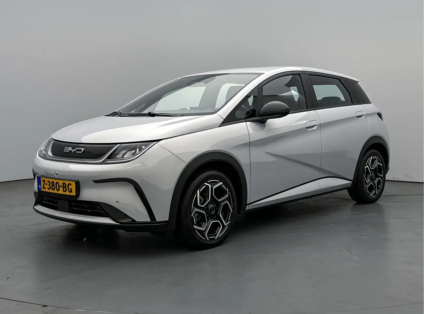 BYD Dolphin Comfort 60 kWh | 60,4 kWh | 360 camera | Adaptive Alb - 1