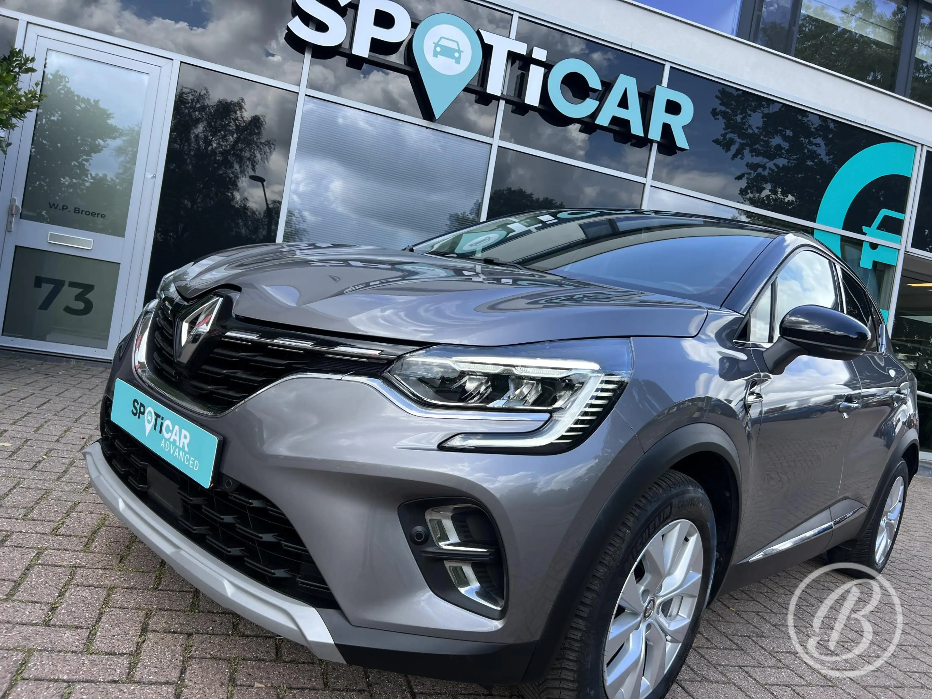 Renault Captur 1.0 TCe 100 Intens | Keyless — photo 37