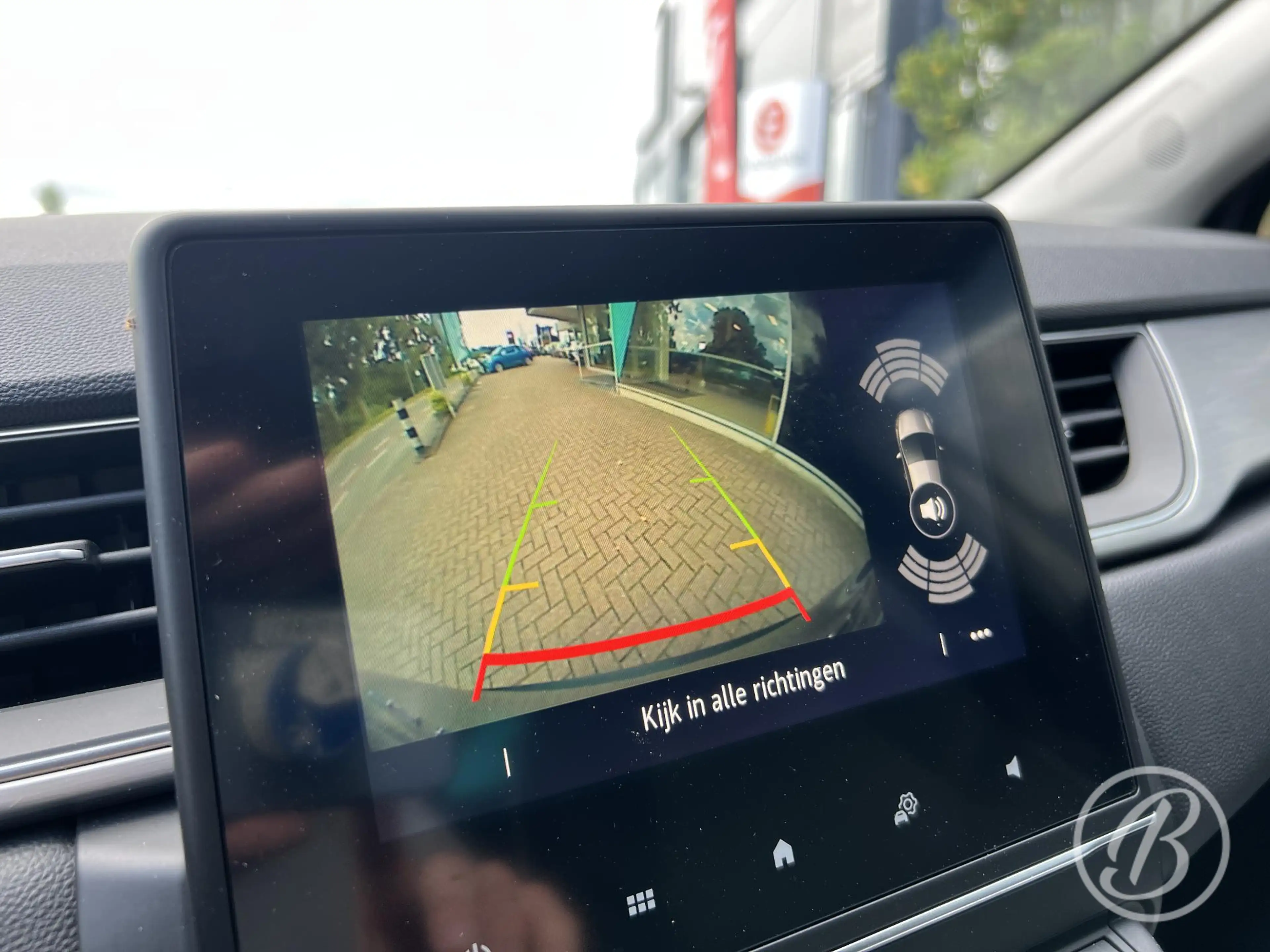 Renault Captur 1.0 TCe 100 Intens | Keyless — photo 31