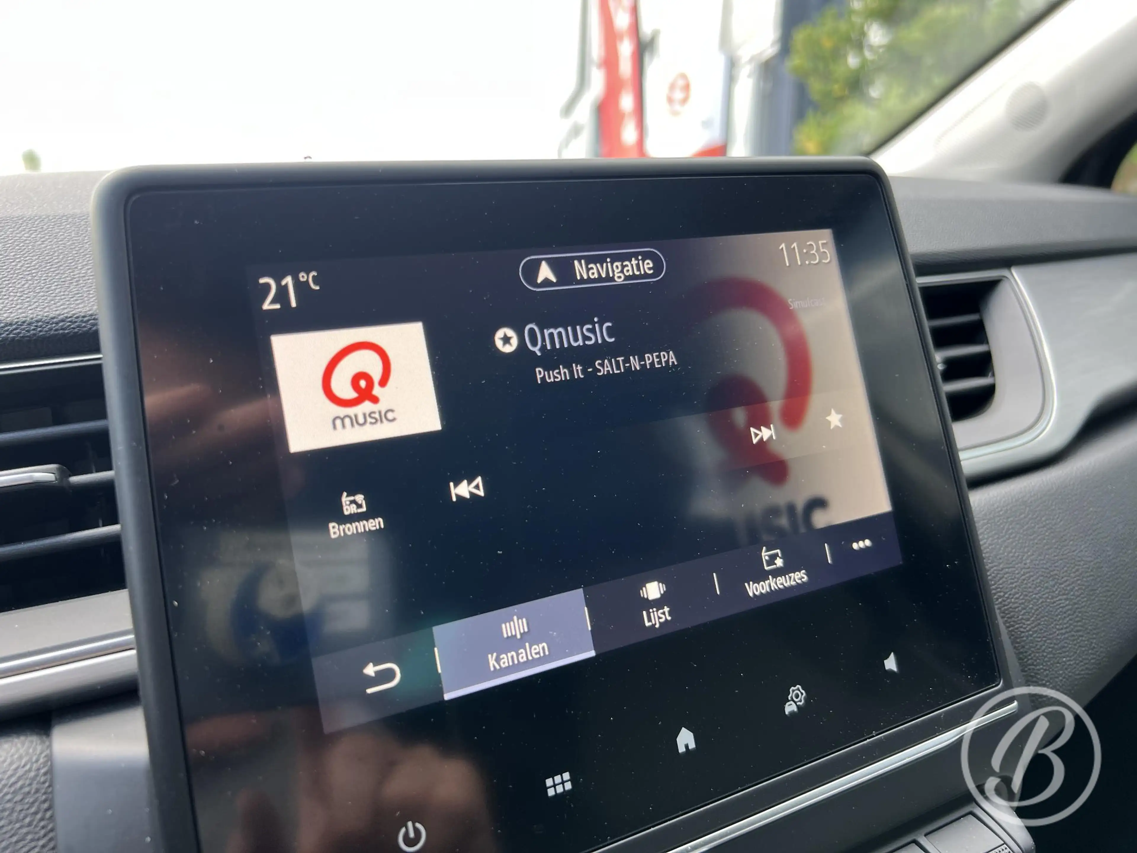Renault Captur 1.0 TCe 100 Intens | Keyless — photo 22