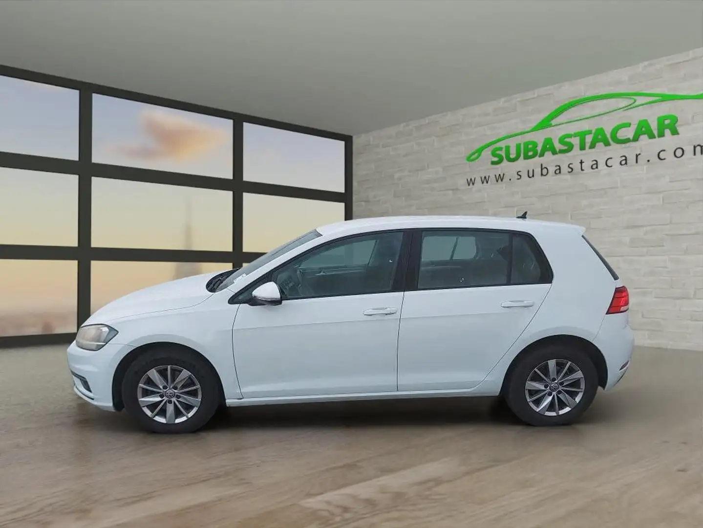Volkswagen Golf 1.6TDI Edition 85kW Blanco - 1