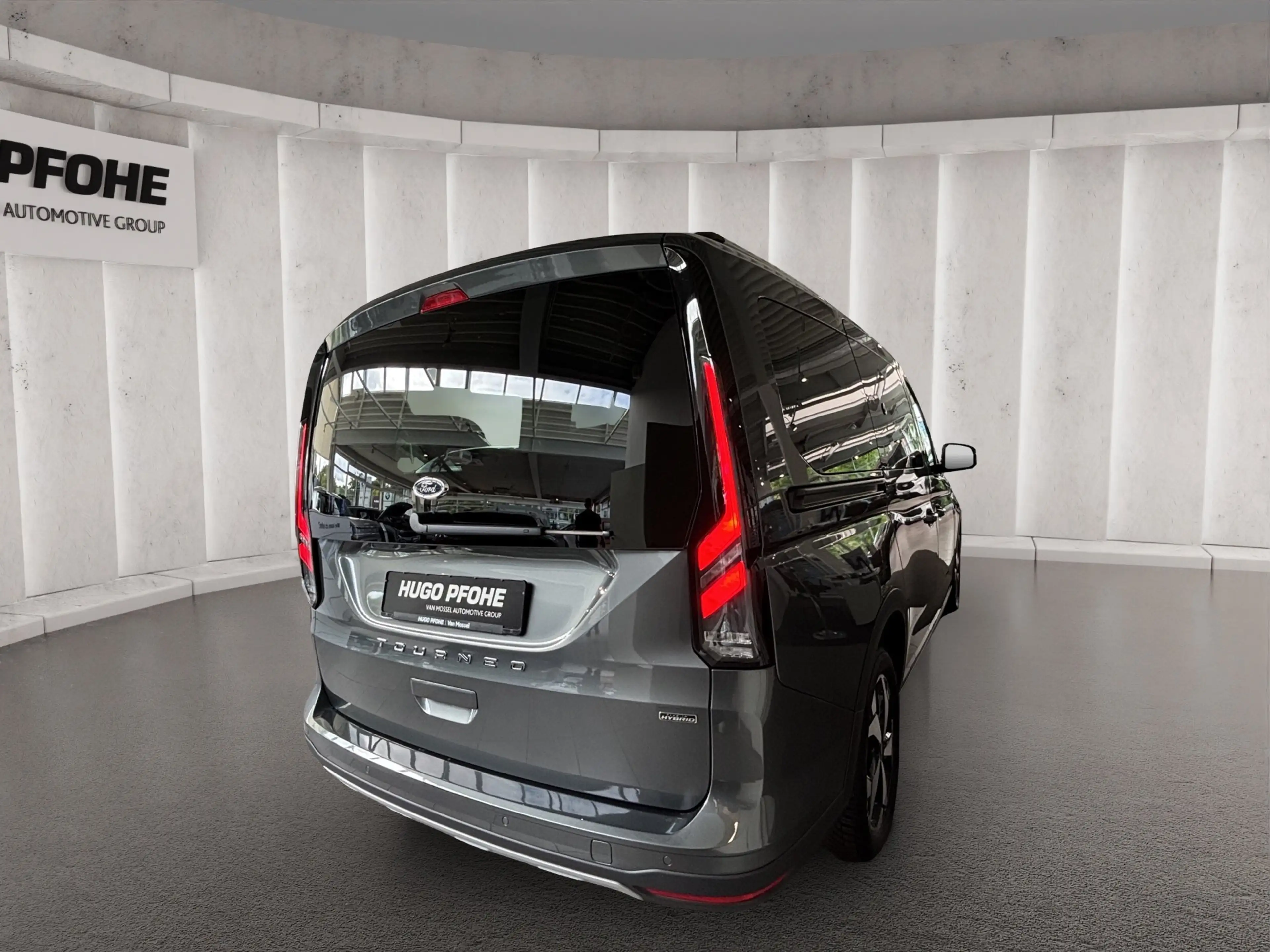 Ford Grand Tourneo Connect L2 Active 1.5 EcoBoost PHEV MJ 2026.75 — photo 5