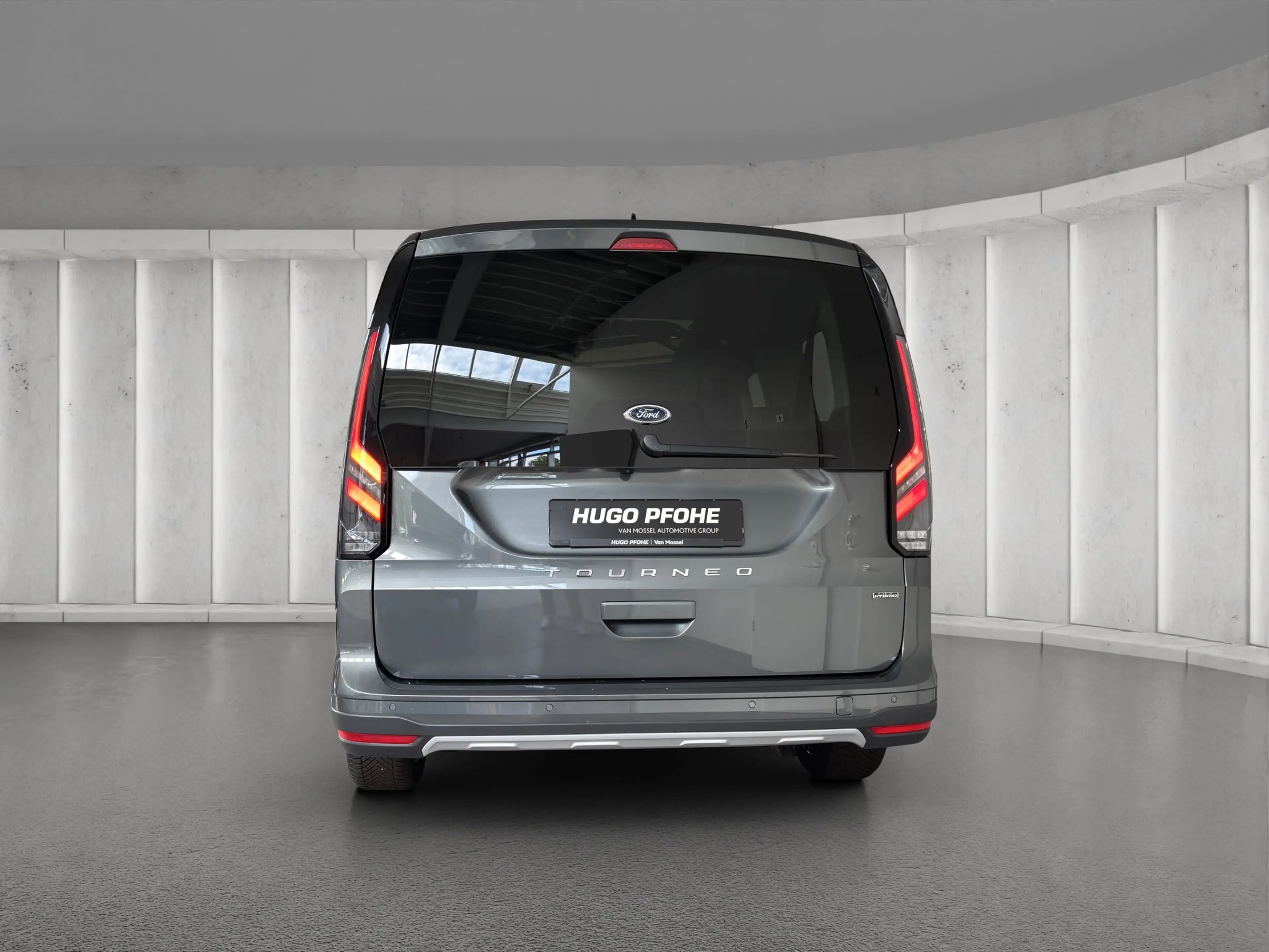 Ford Grand Tourneo Connect L2 Active 1.5 EcoBoost PHEV MJ 2026.75 — photo 4