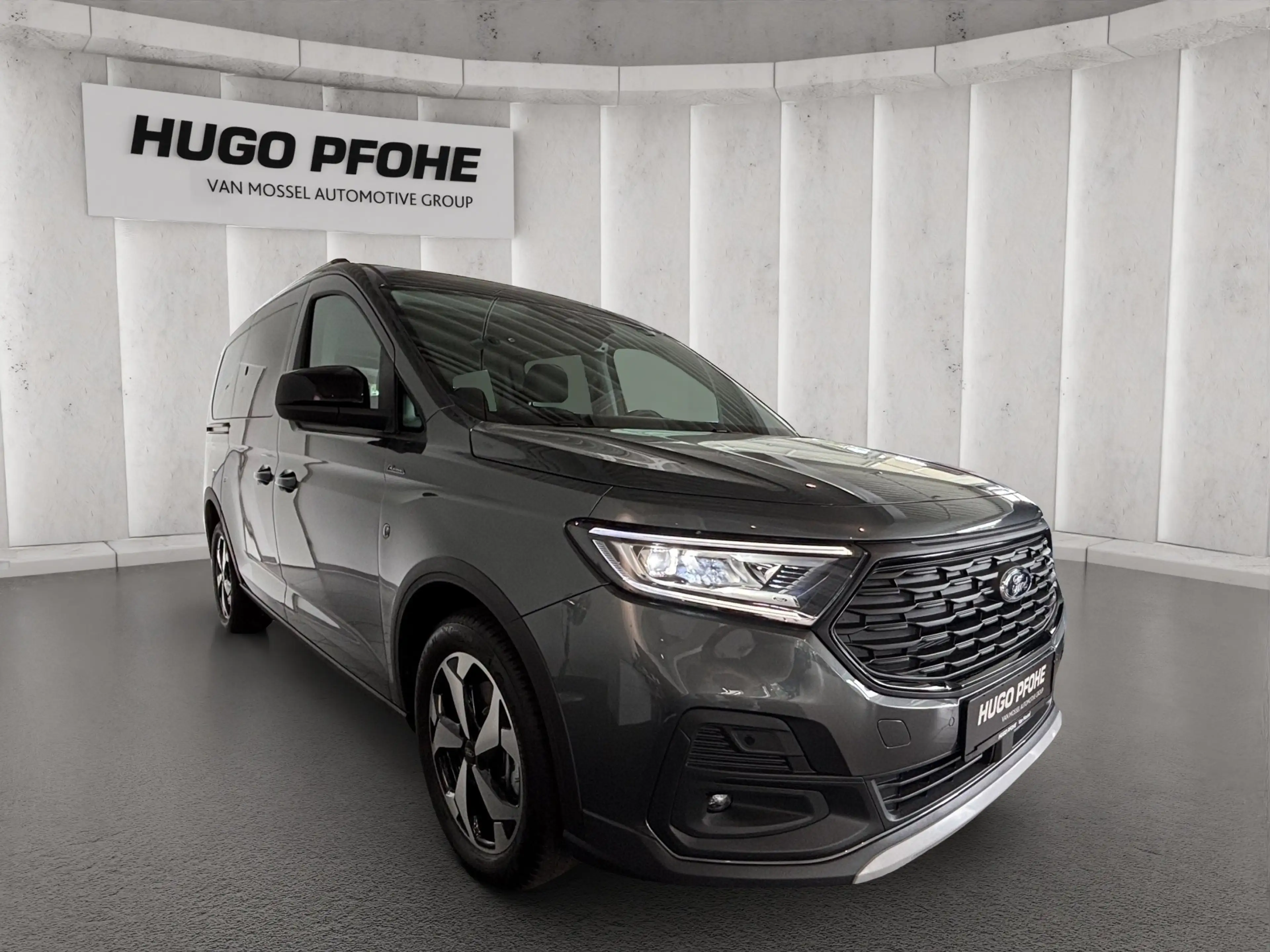 Ford Grand Tourneo Connect L2 Active 1.5 EcoBoost PHEV MJ 2026.75 — photo 7