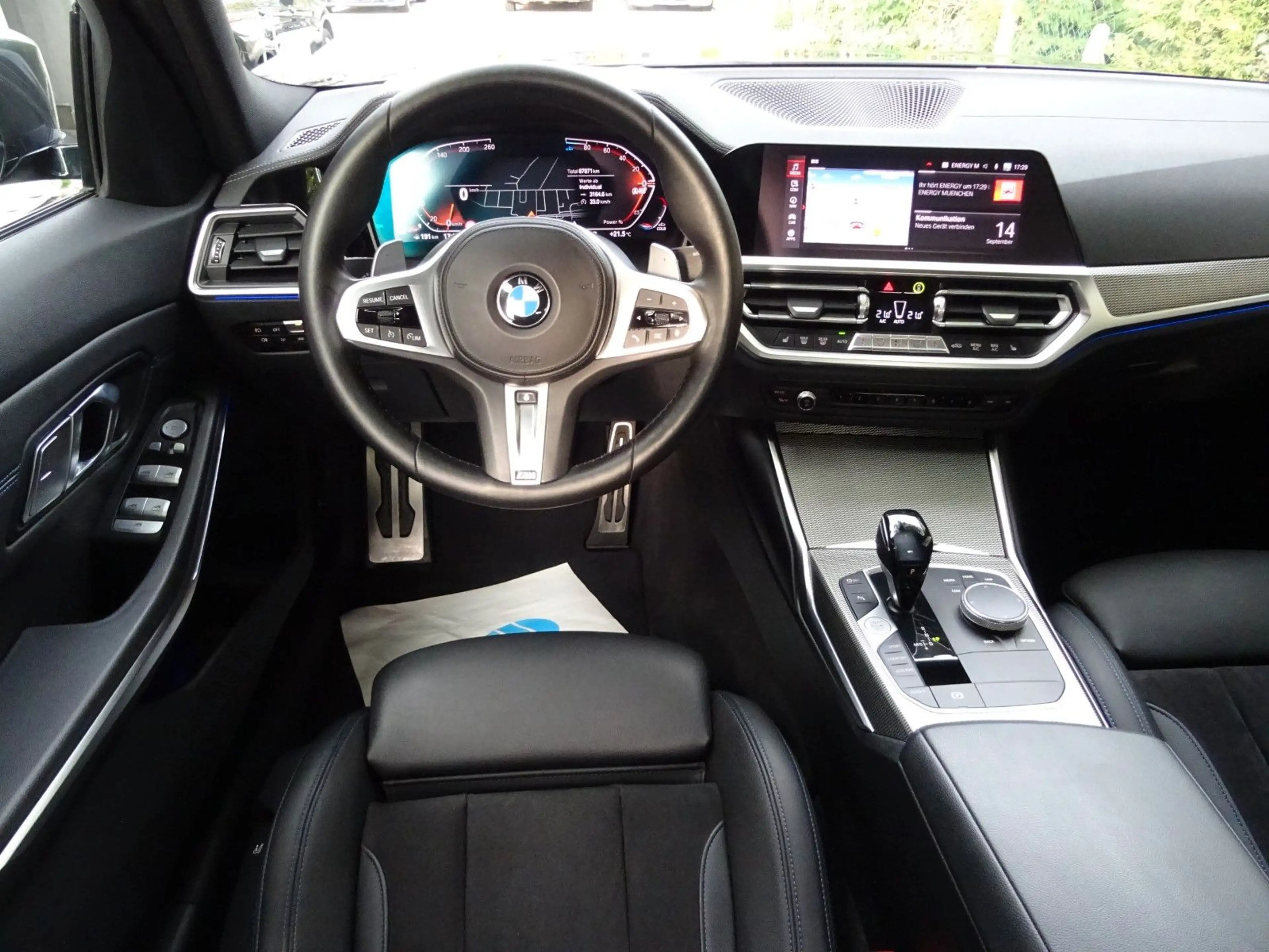 BMW 320 d M-Sport Laser HUD Kamera Keyle Totw. Standh — photo 8