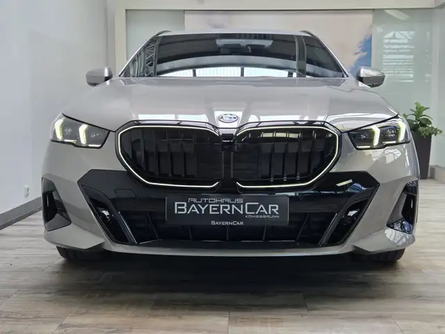 BMW 5 Series view 2