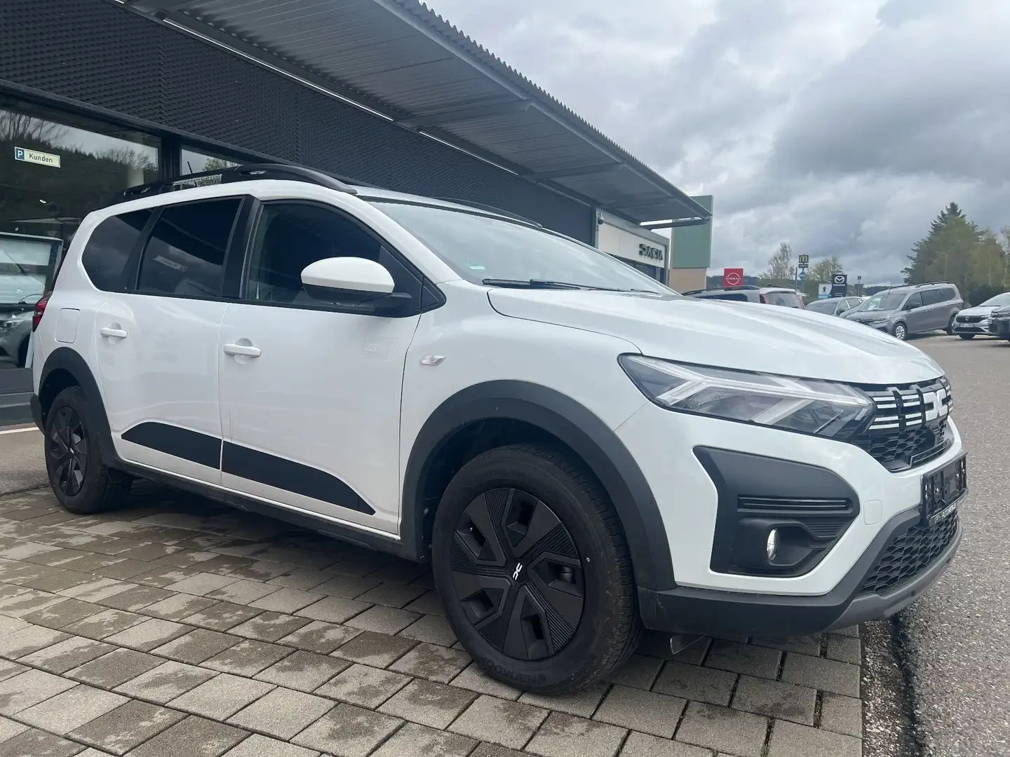 Dacia Jogger 1.0 TCe 100 ECO-G Expression 7-Jahre Garantie Weiß - 1