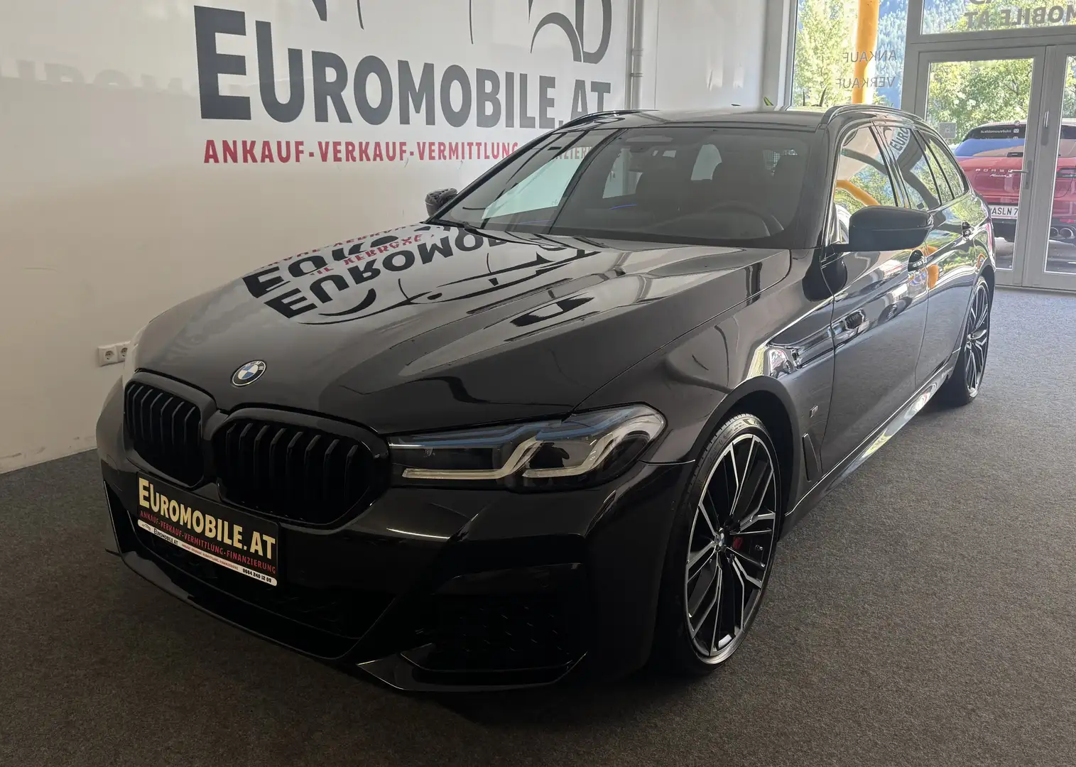 BMW 530 d xDrive M Sport VOLL-AUSSTATTUNG *20-ZOLL*LASER* Noir - 1